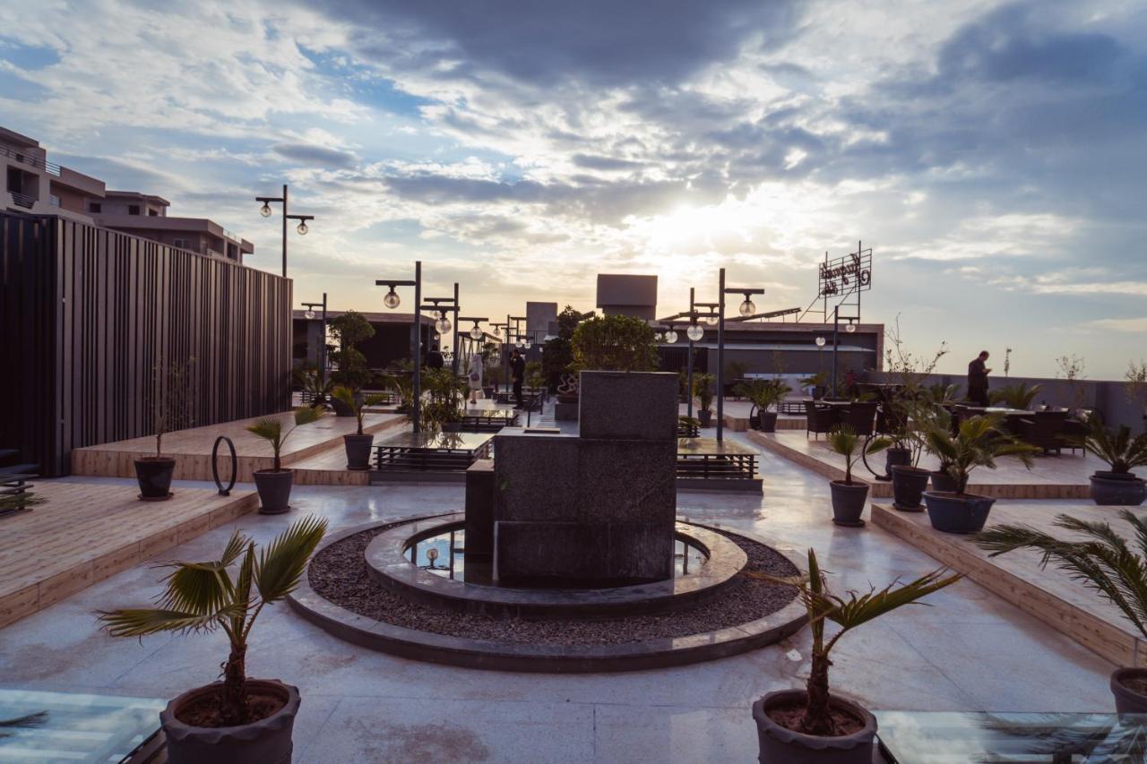 Trivelles Executive Suites Islamabad Buitenkant foto