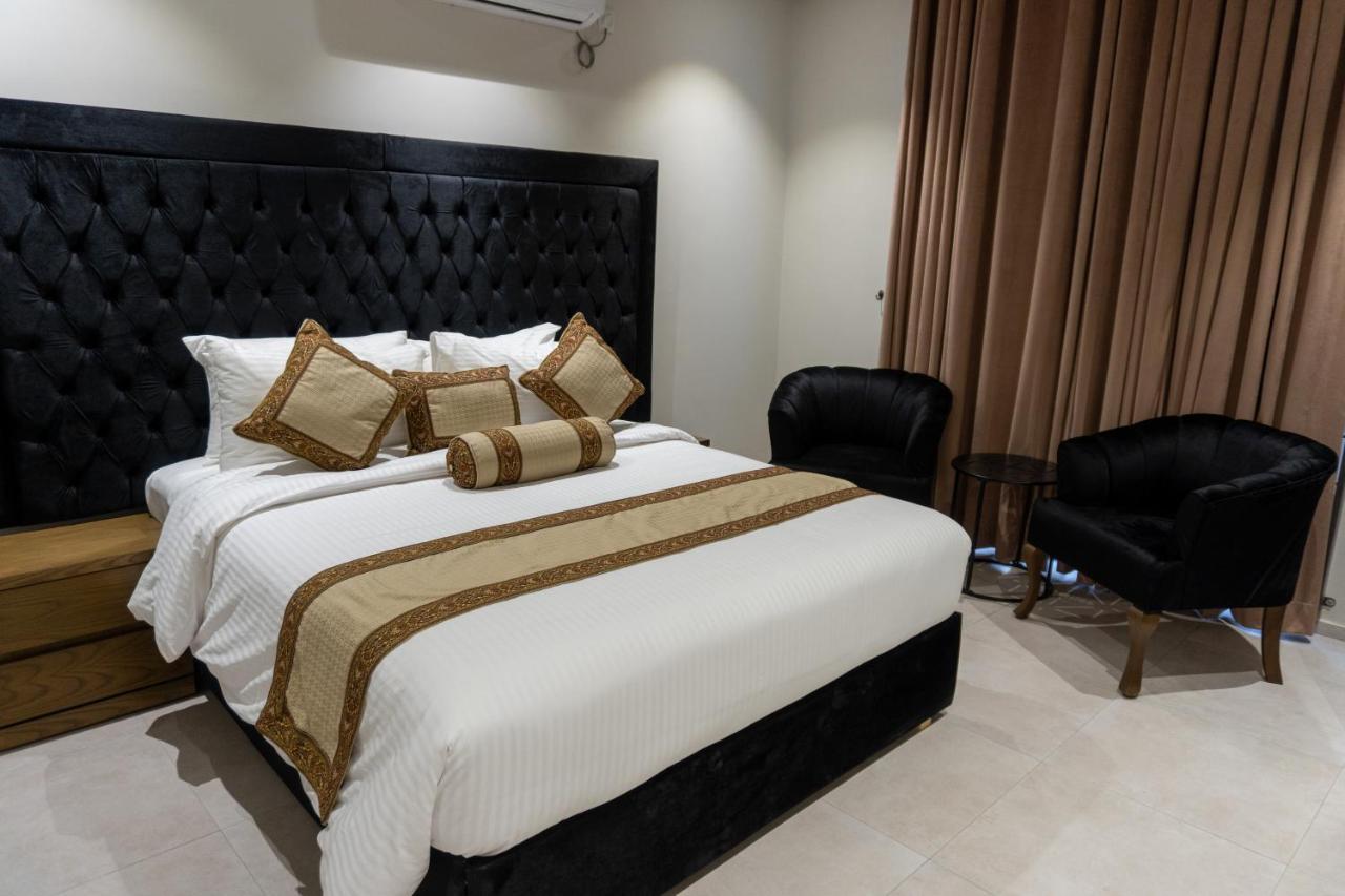 Trivelles Executive Suites Islamabad Buitenkant foto