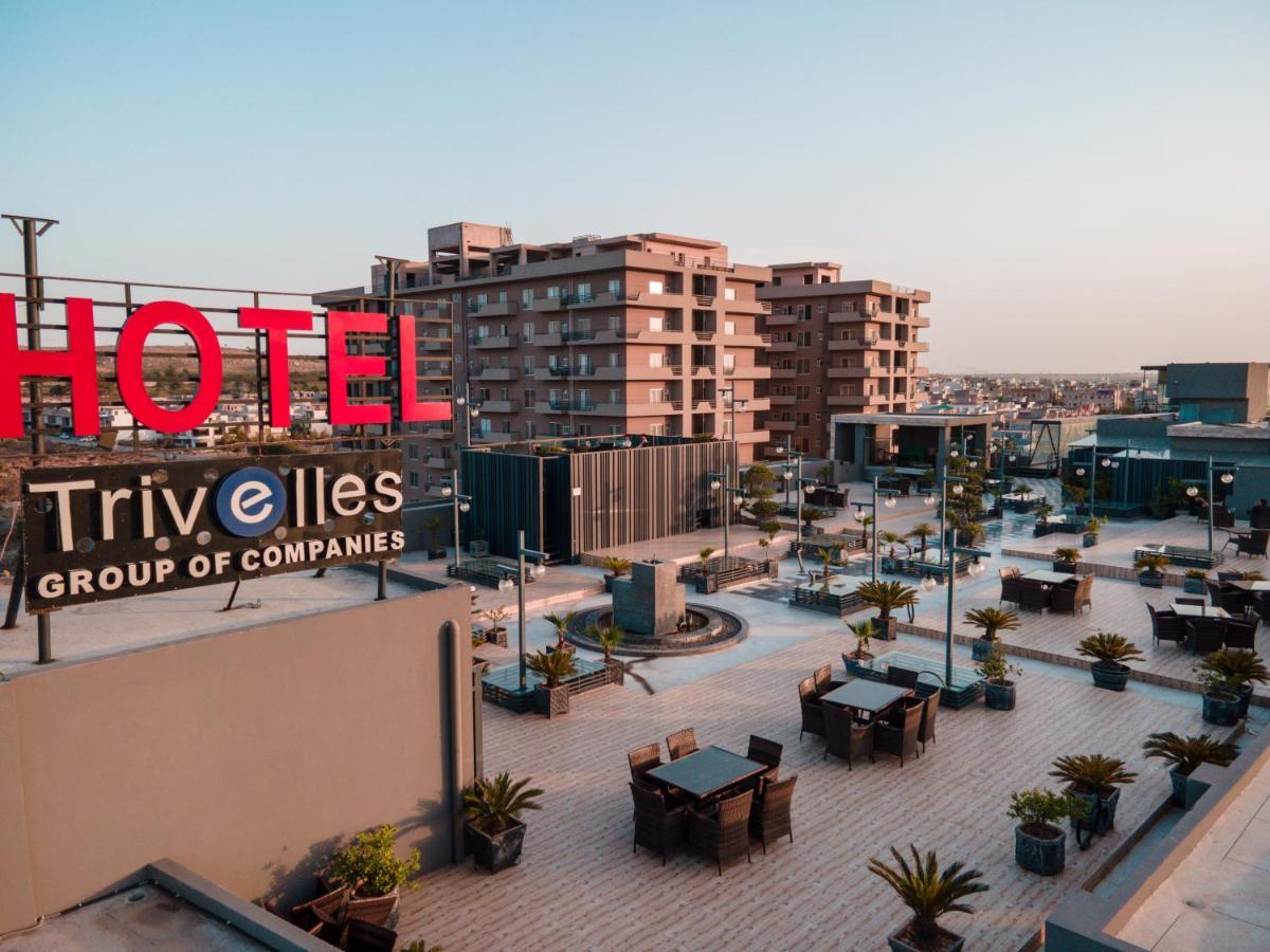 Trivelles Executive Suites Islamabad Buitenkant foto
